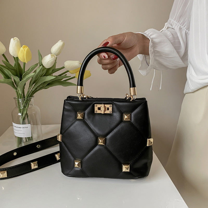 Rivet bucket bag,