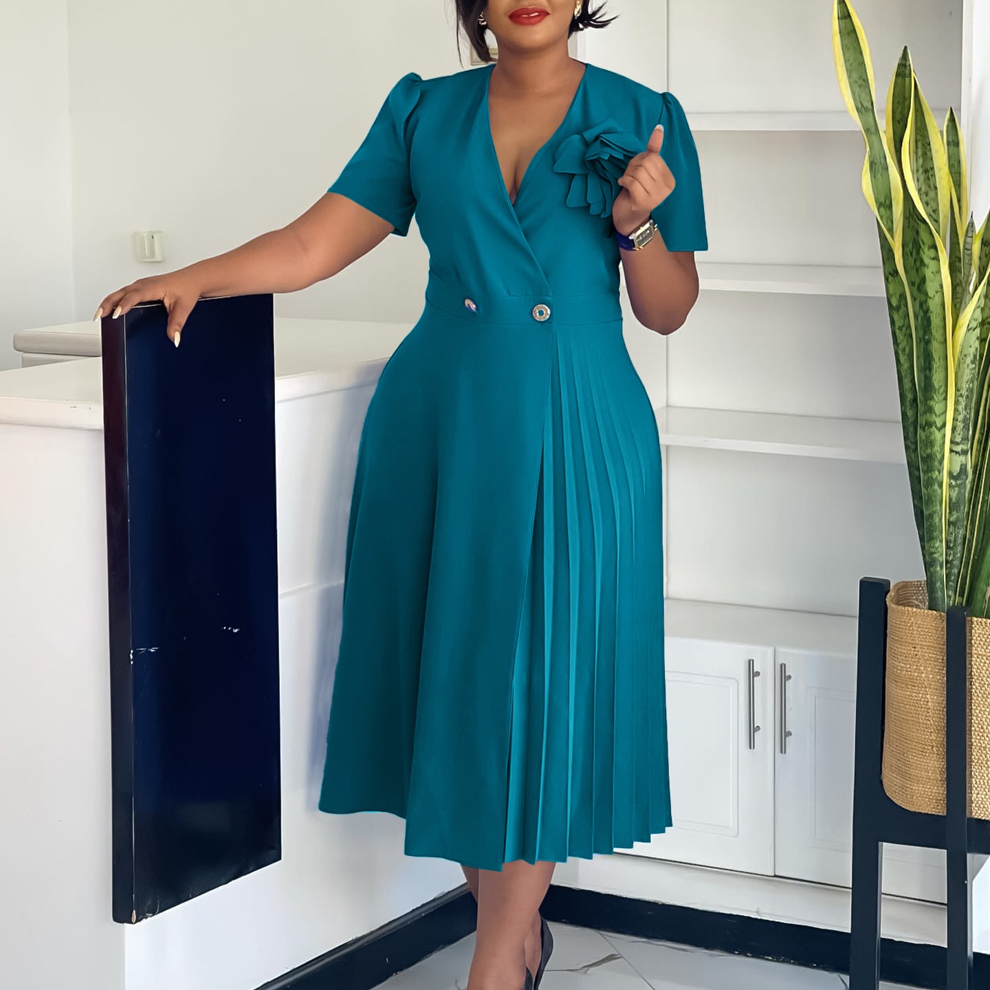 V-neck Elegant Pleated Dress