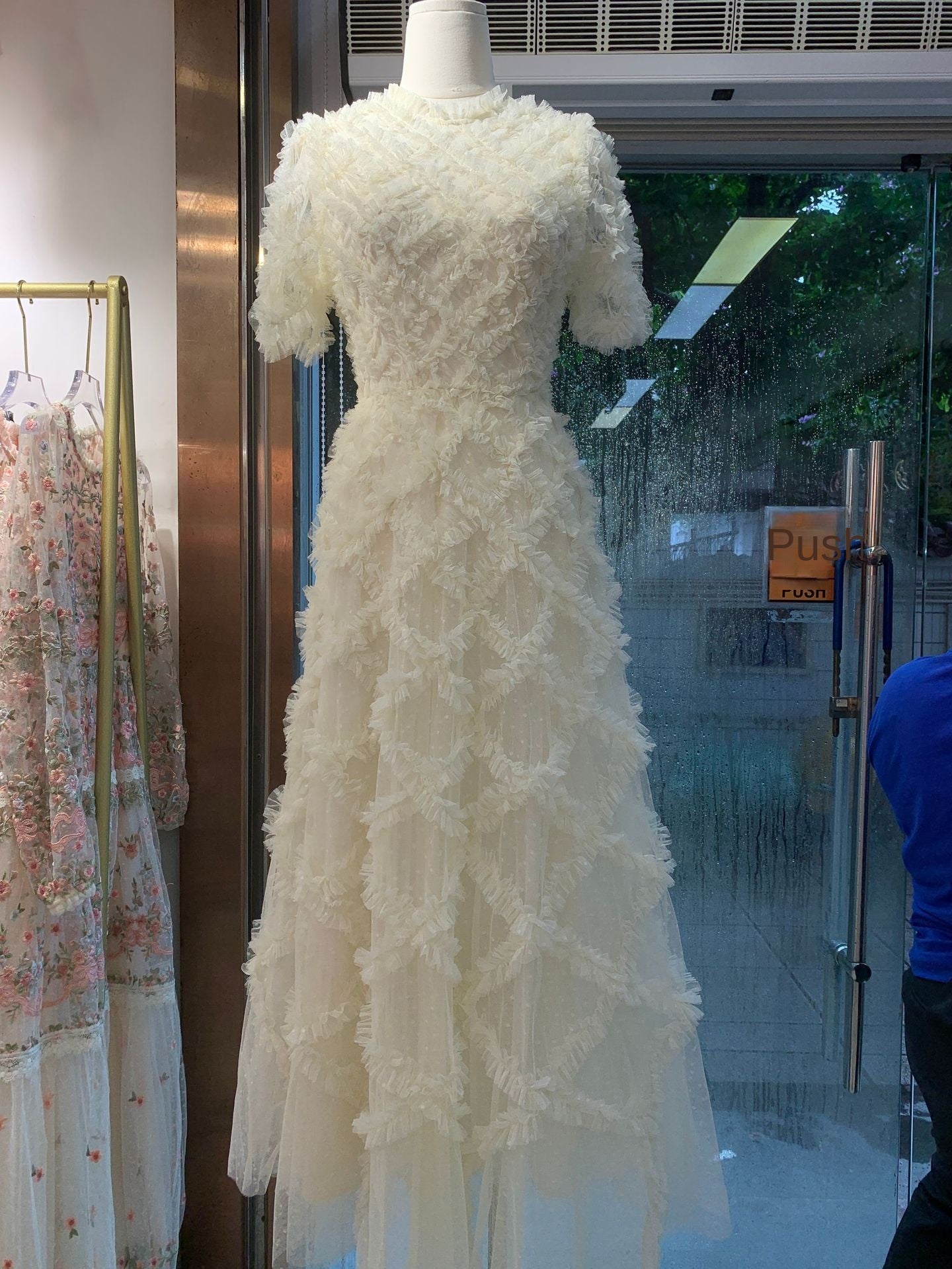 Round Neck High Waist Mesh Embroidery Dress