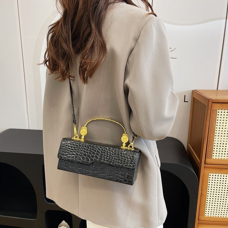 leather versatile shoulder bag