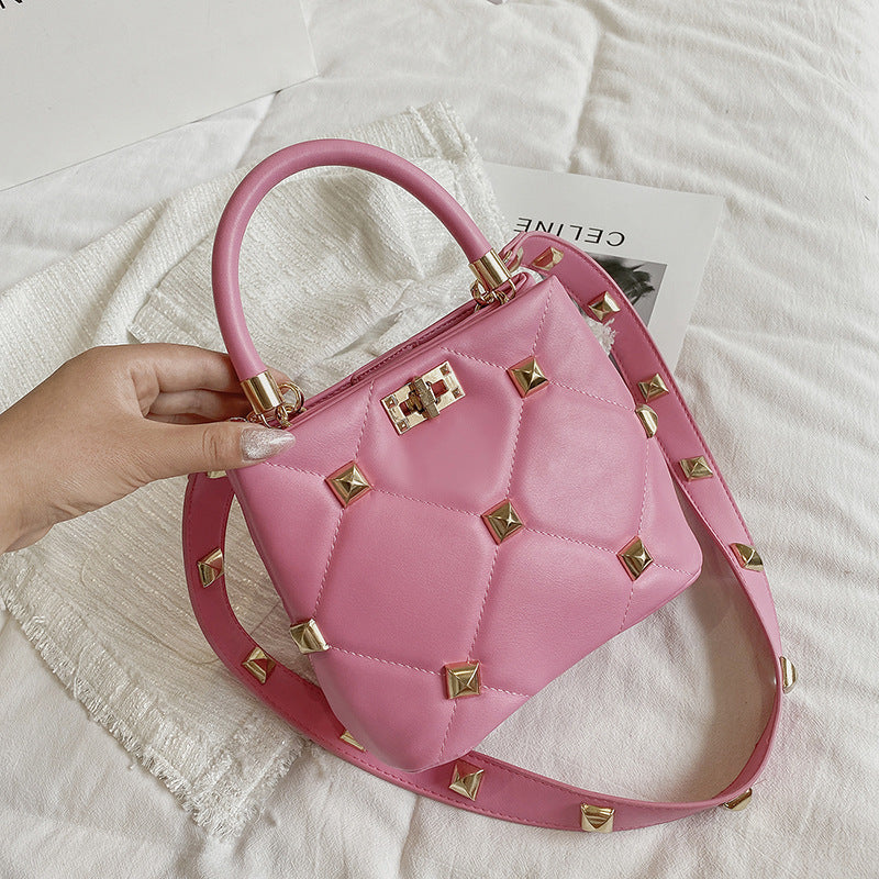 Rivet bucket bag,