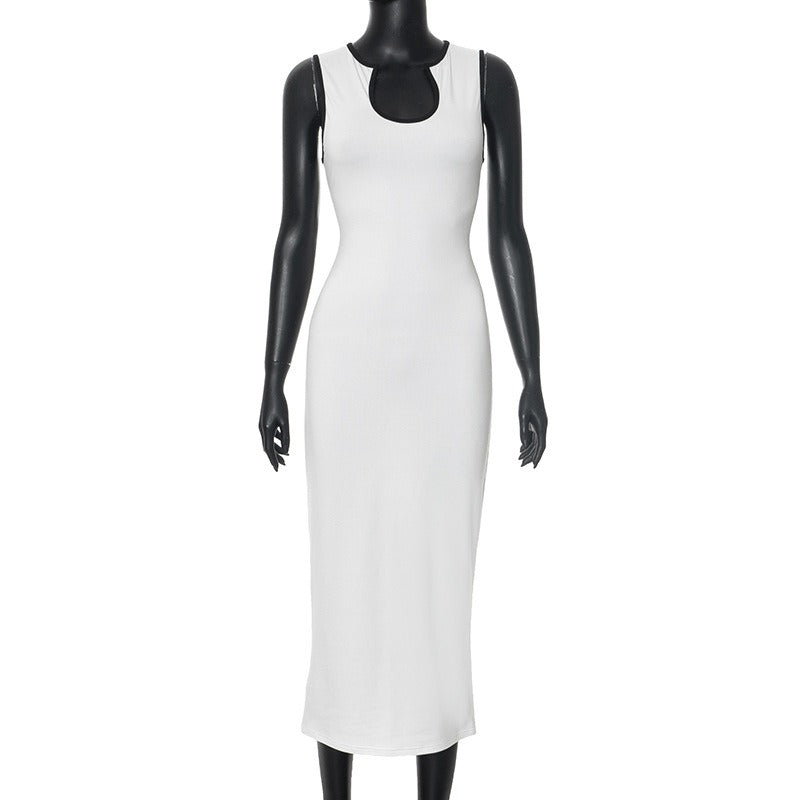 low neck sleeveless dress