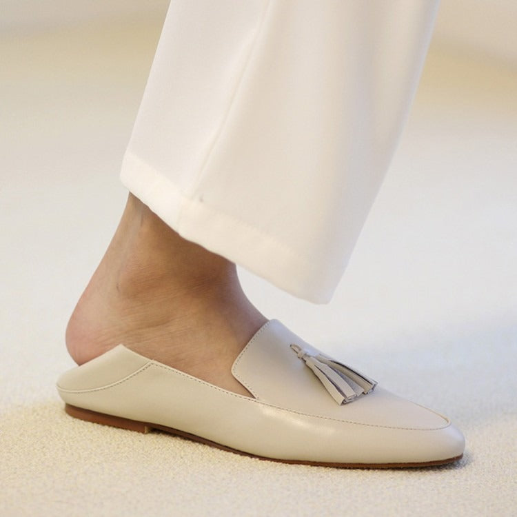 leather round toe fringe loafer