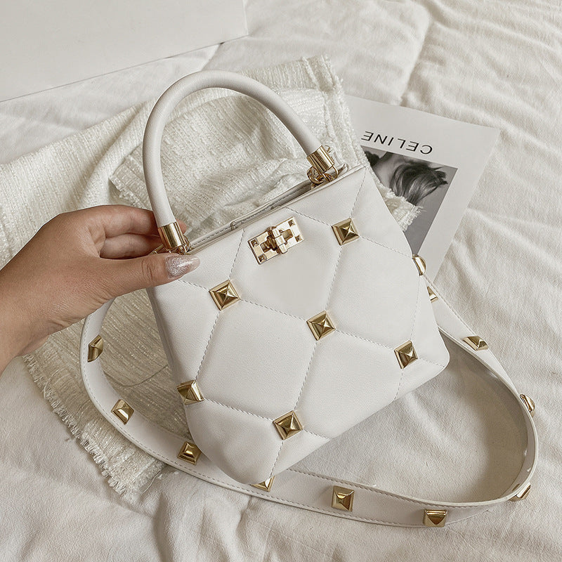 Rivet bucket bag,