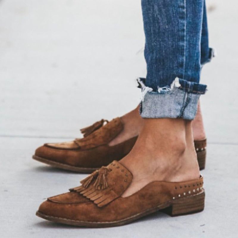 Pointy toe loafer