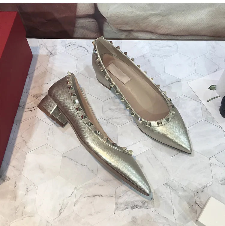 luxury woman Rivets low Heels shoes