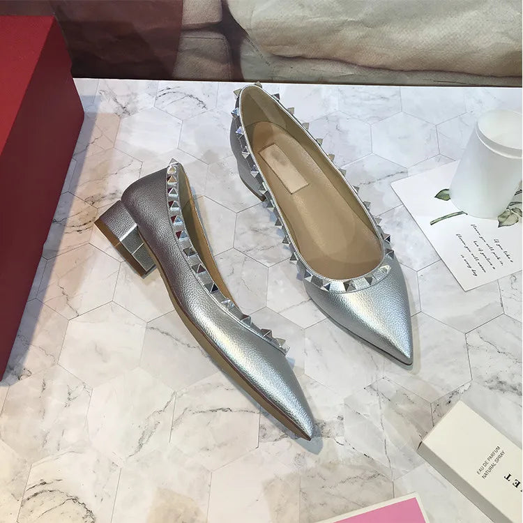 luxury woman Rivets low Heels shoes