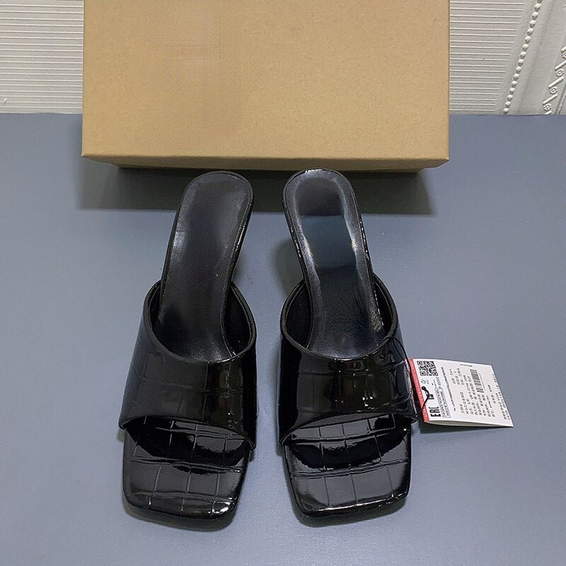 Square Toe Open Toe Patent Leather Sandals