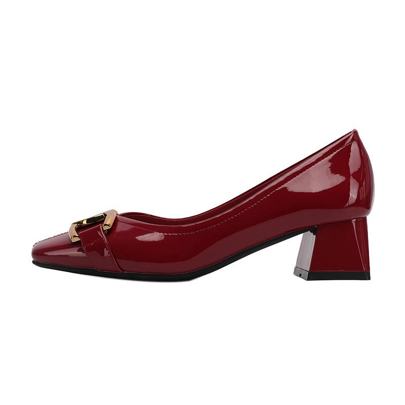 Square toe  Patent Leather