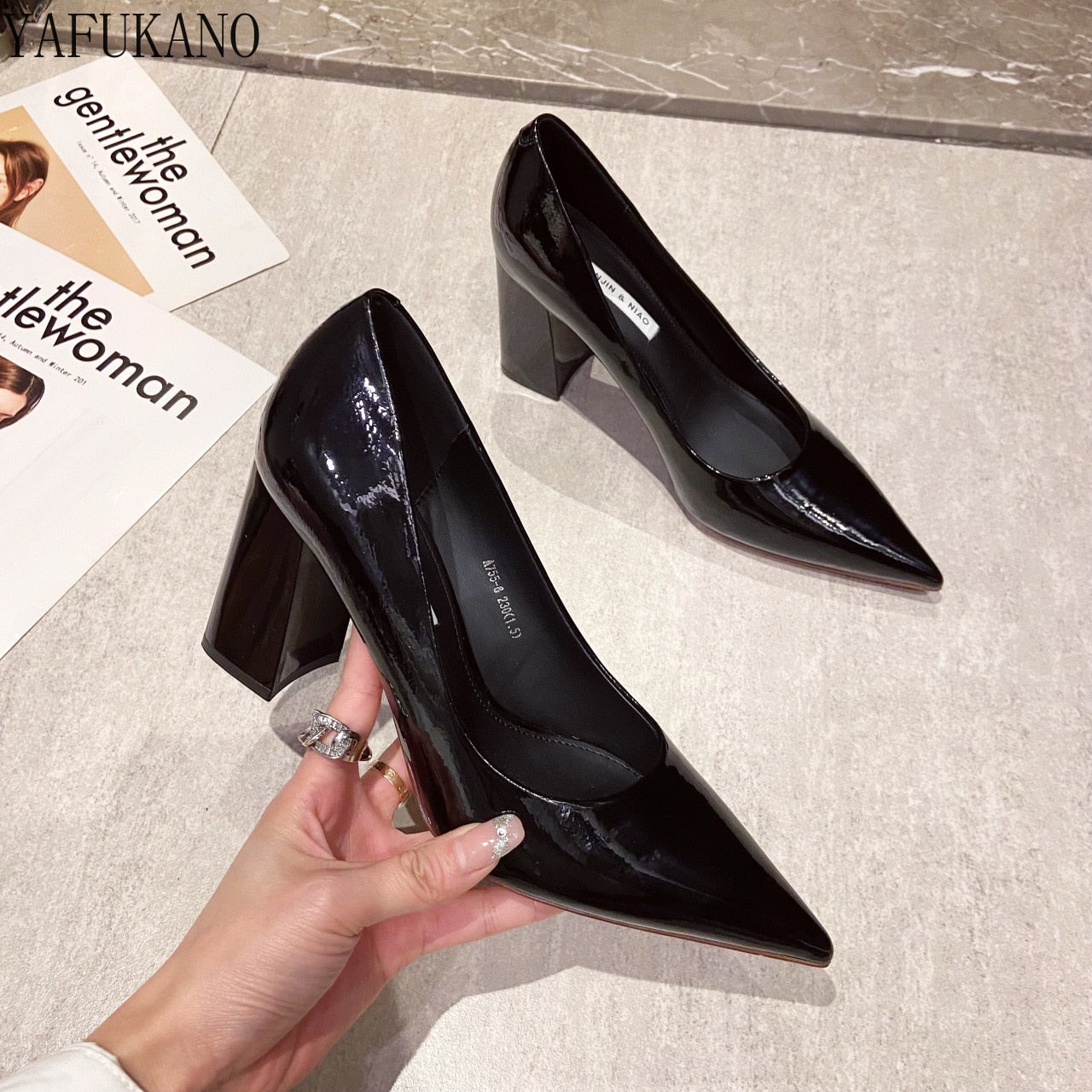 Pointed Toe Thick Heel Pumps
