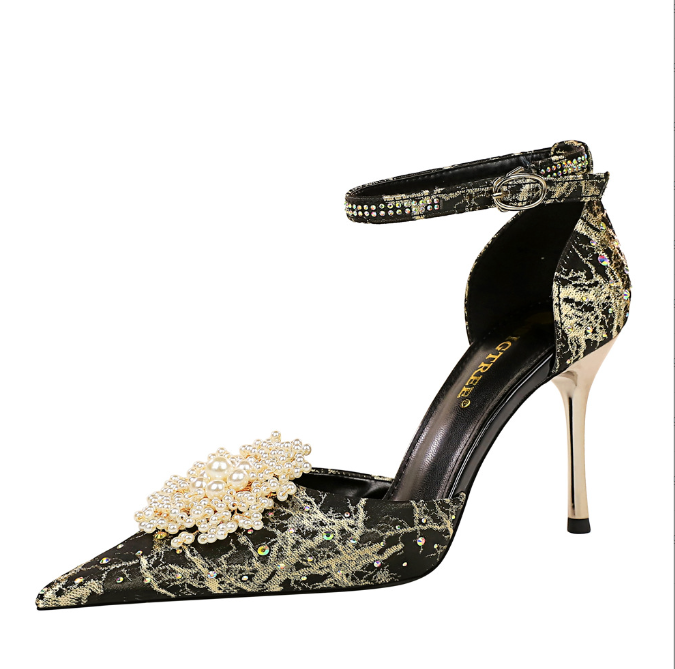 Pearl Flower High Heel pumps