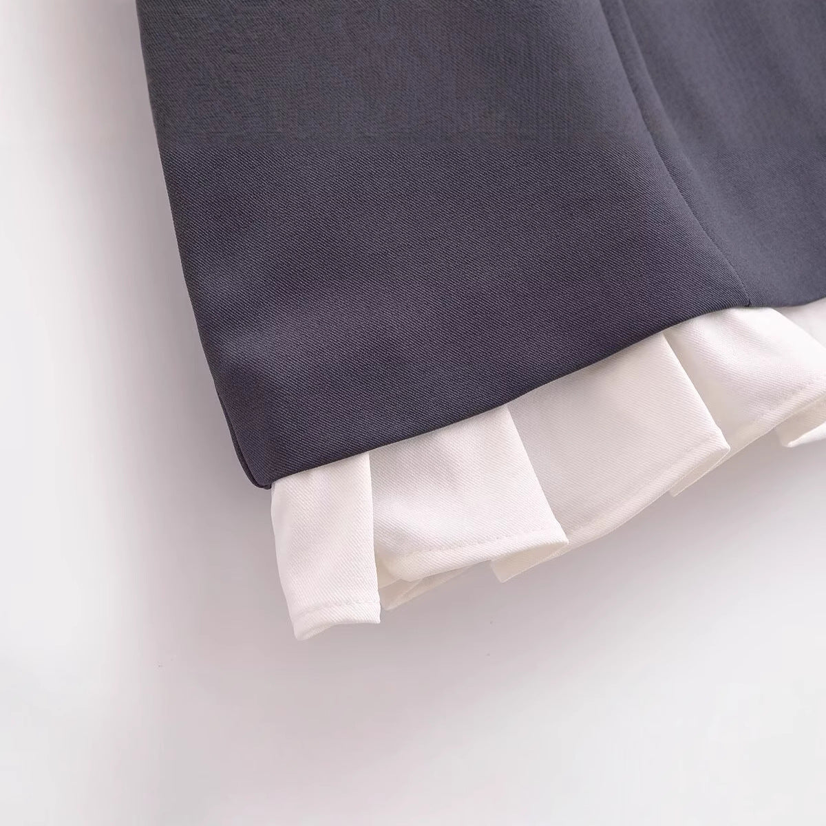 Bow d patchwork pleated hem dress