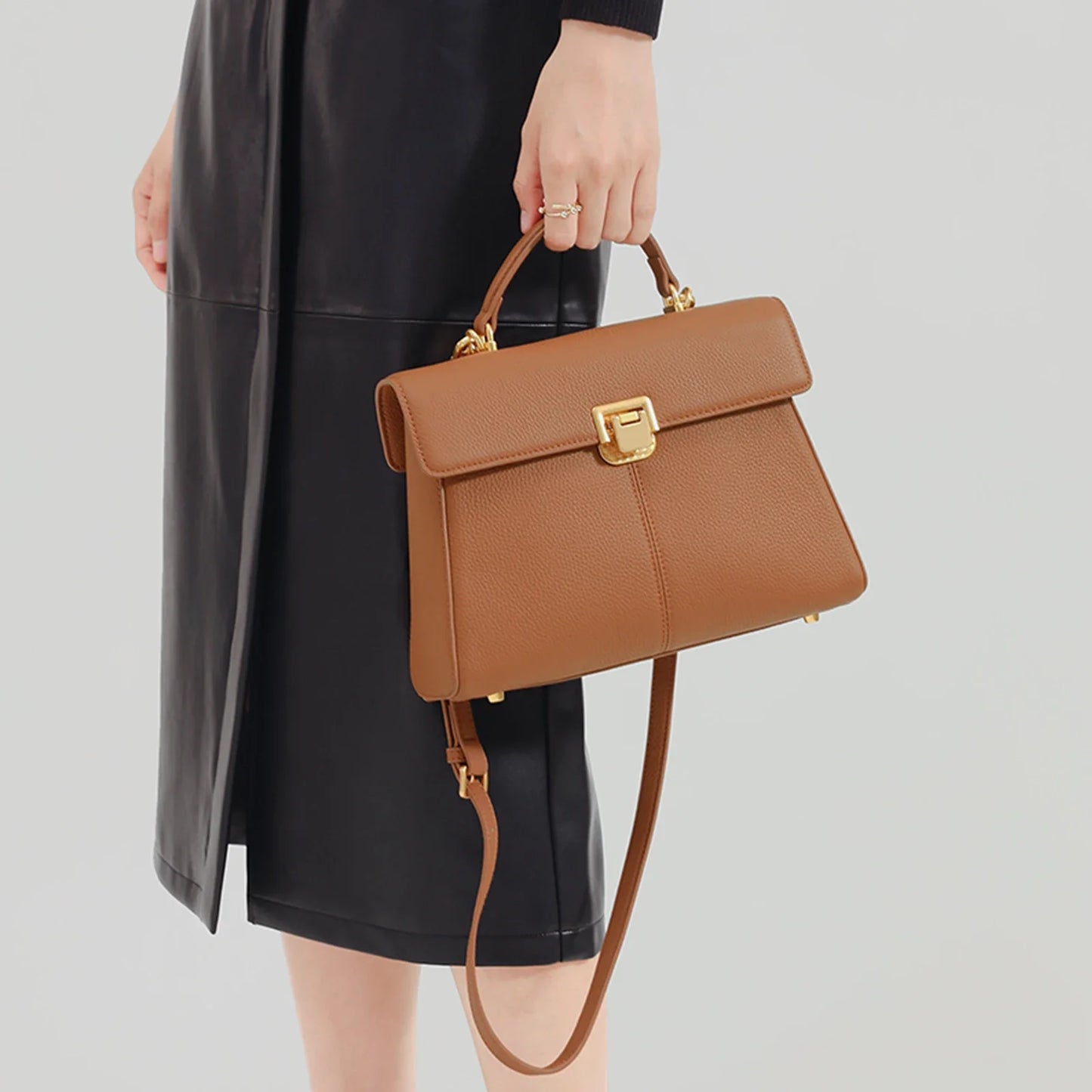 Women Large Capacity Cowhide Satchel handbag